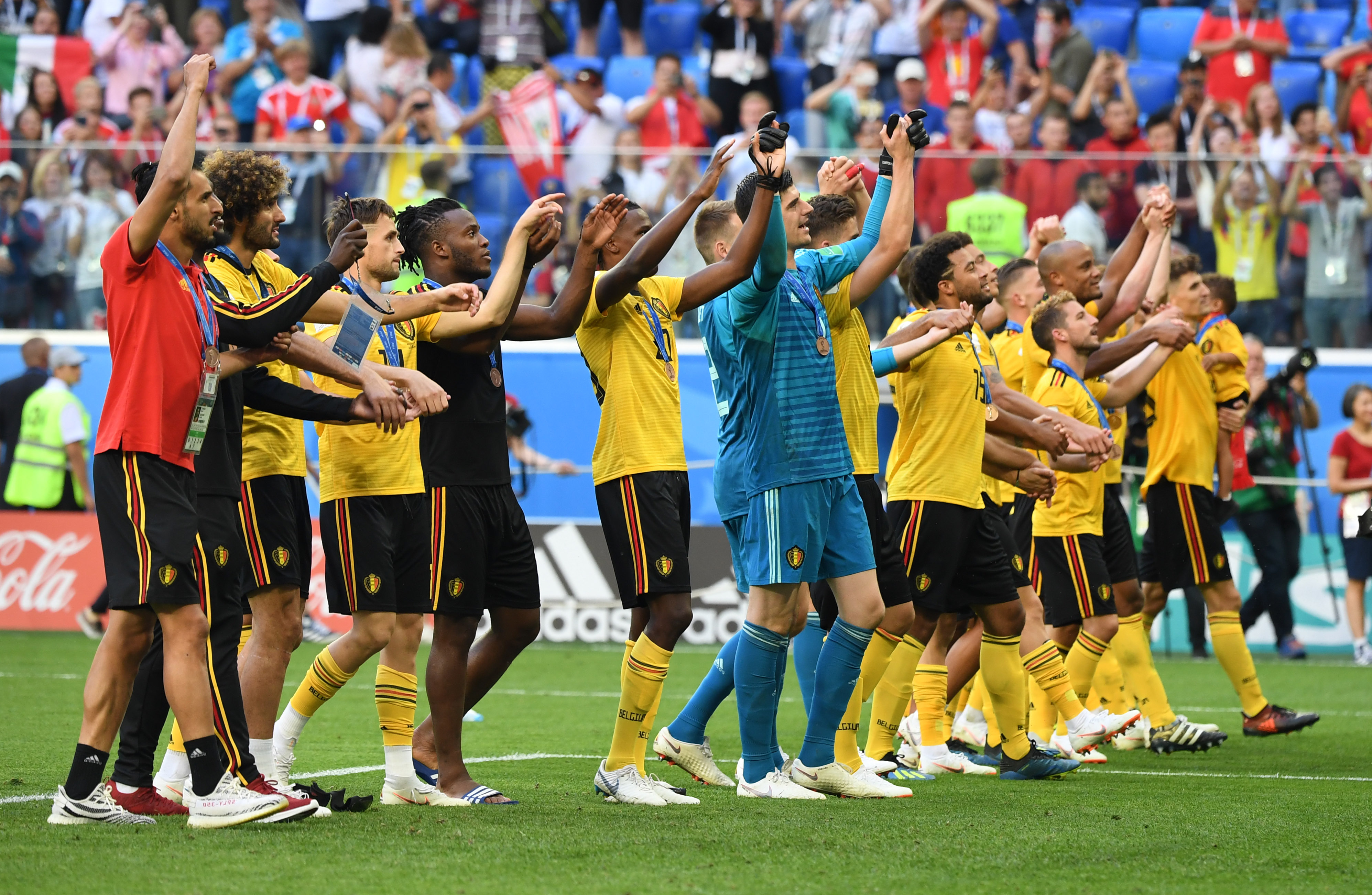 并不宽裕 并不宽裕