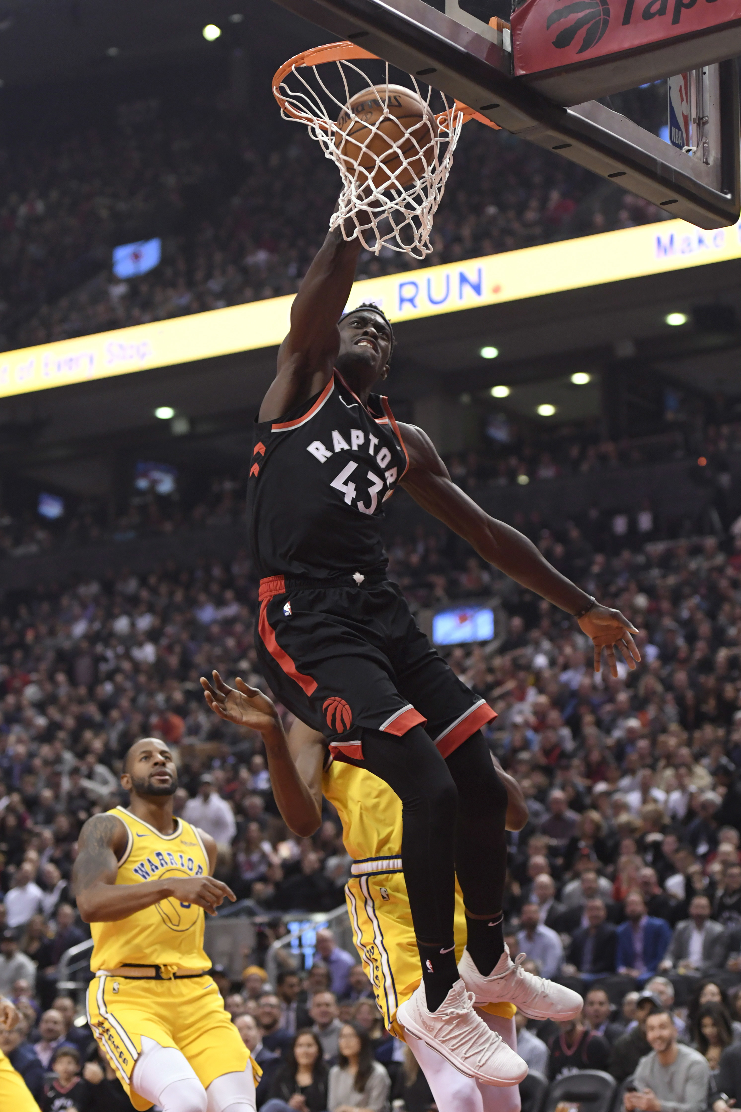 3个篮板 3个篮板