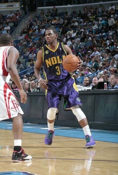 迅速拉开比 迅速拉开比